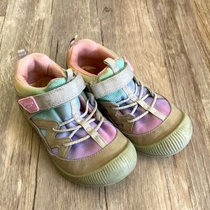OshKosh B’gosh | Size 11 | Velcro Pastel Sneakers